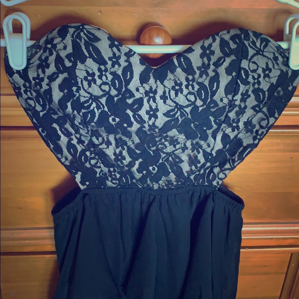 Strapless dress